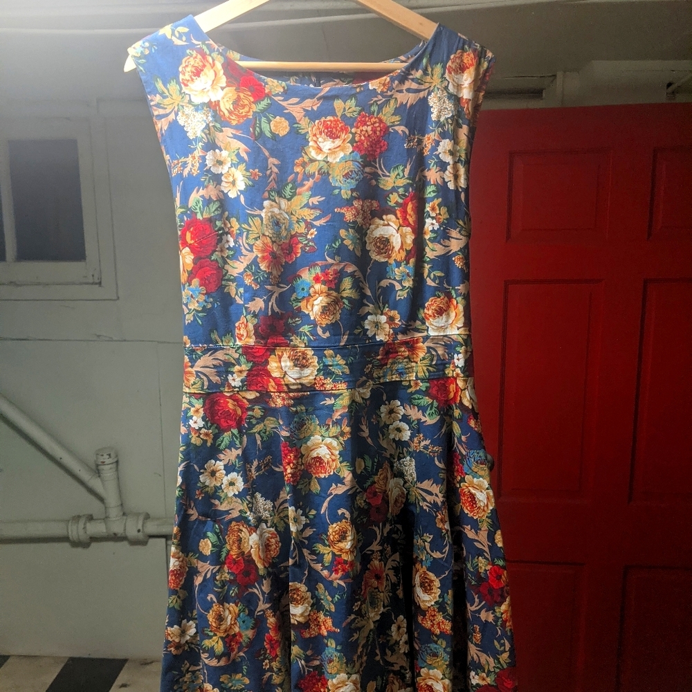 Rockabilly Swing Floral Dress